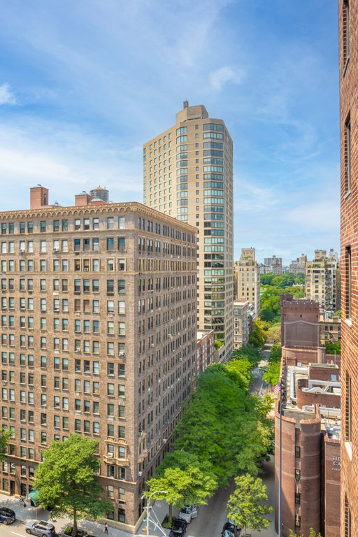 1199 Park Avenue, Unit 16E photo 8