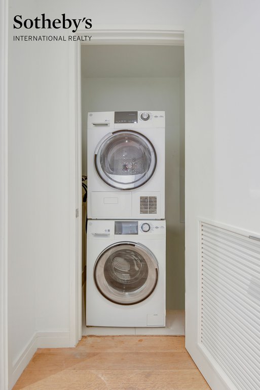 230 East 20th Street, Unit 33 photo 9