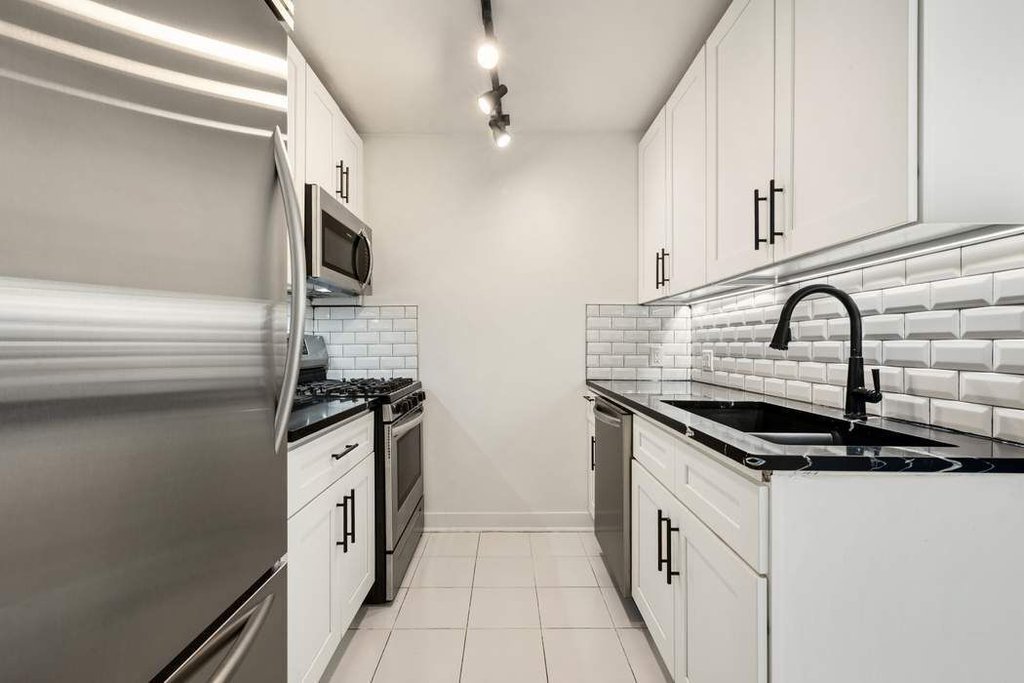 401 East 60th Street, Unit 16C photo 5