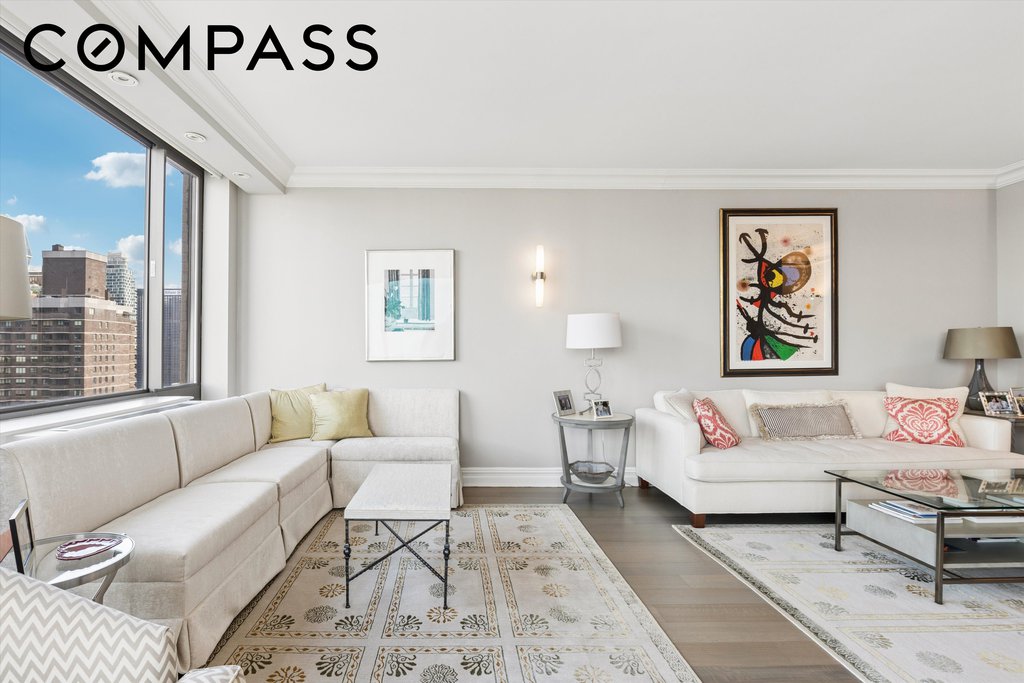 2 Columbus Avenue, Unit 39B photo 3