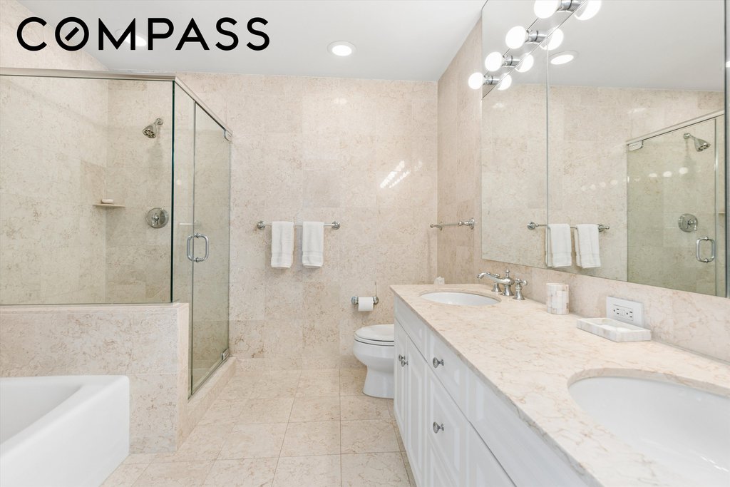 2 Columbus Avenue, Unit 39B photo 9