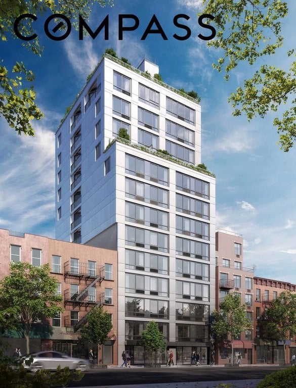 1790 Third Avenue, Unit 901 photo 9