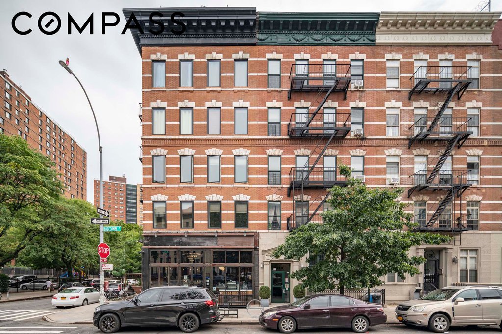 140 Edgecombe Avenue, Unit 1 photo 10