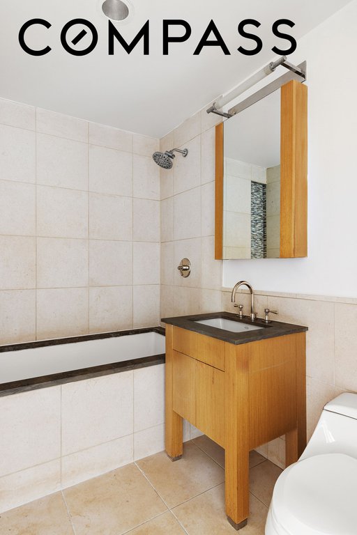 350 West 42nd Street, Unit 42H photo 8