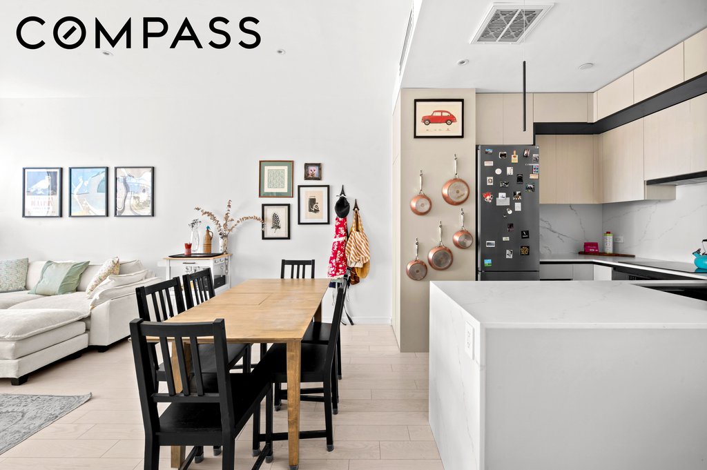 112 Cooper Street, Unit 4B photo 5