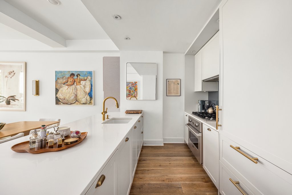 93 Worth Street, Unit 211 photo 3