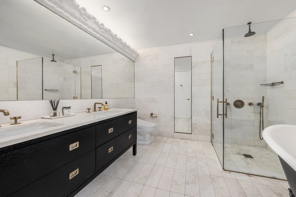 93 Worth Street, Unit 211 photo 9