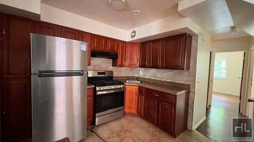1440 East 85th Street, Unit 2