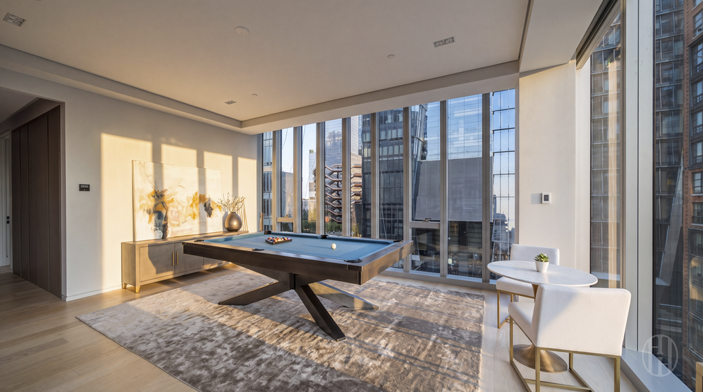 515 West 29th Street, Unit 9 photo 6