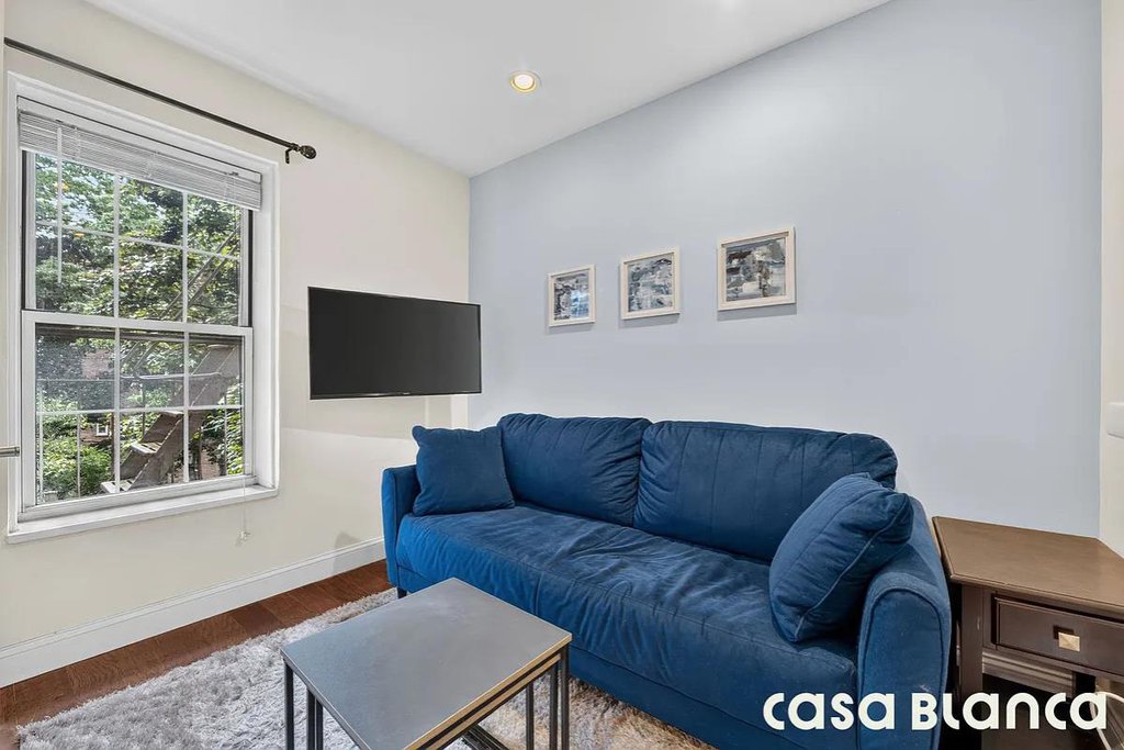 55-23 31st Avenue, Unit 4H photo 6