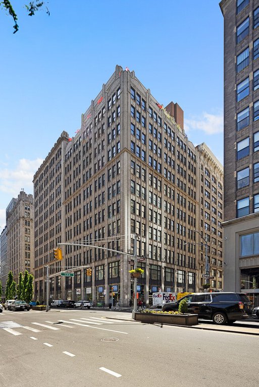 260 Park Avenue South, Unit 10G photo 13
