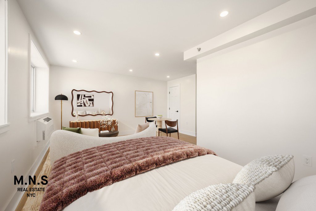 102-10 Queens Boulevard, Unit 501 photo 3