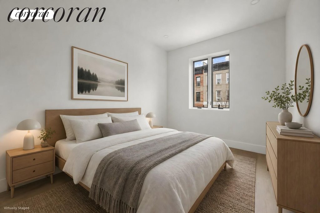 749 Park Place, Unit 2R photo 5
