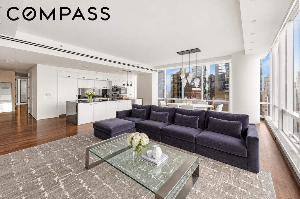 157 West 57th Street, Unit 33B photo 2