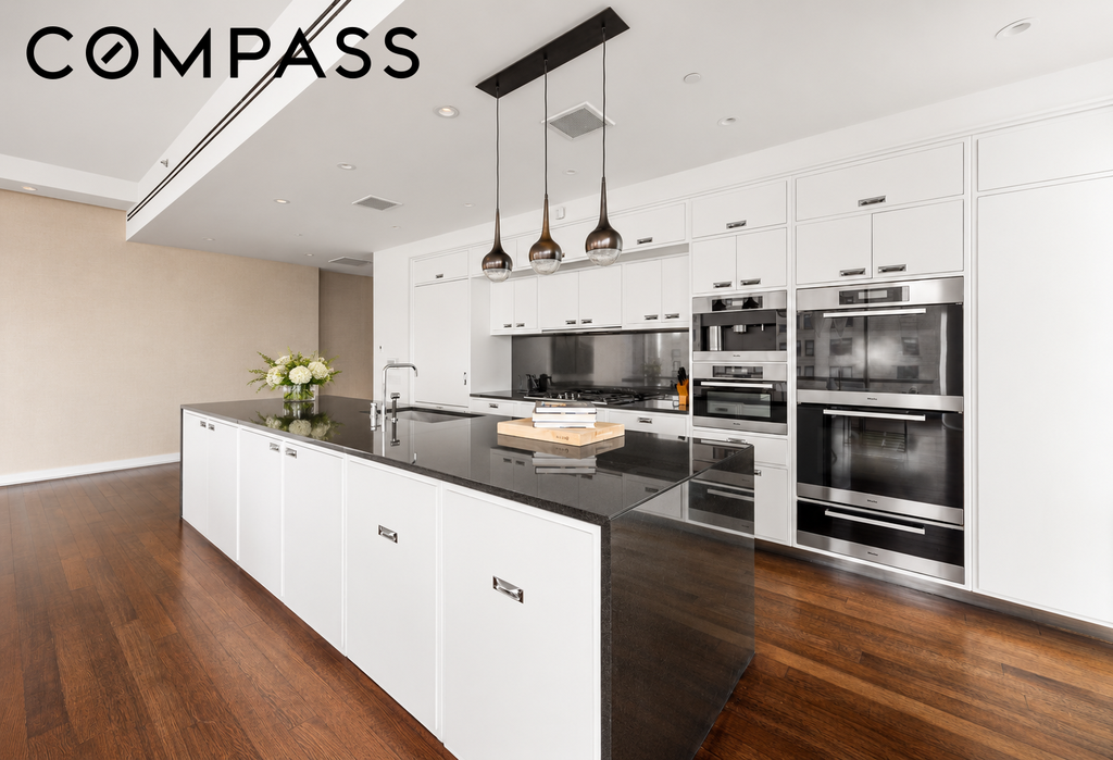 157 West 57th Street, Unit 33B photo 7