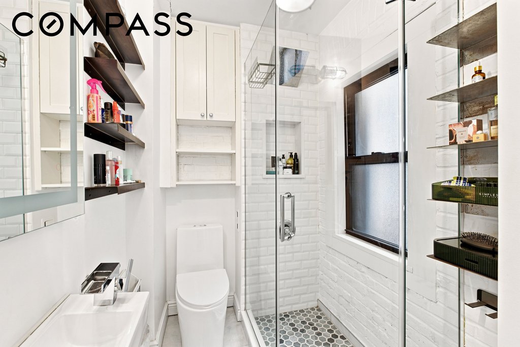 82 Charles Street, Unit 4R photo 8