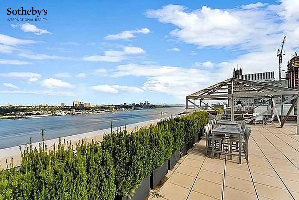 440 Riverside Drive, Unit C photo 7