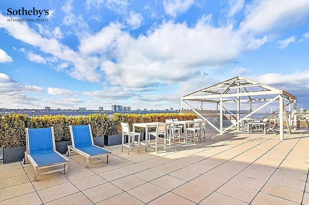 440 Riverside Drive, Unit C photo 8