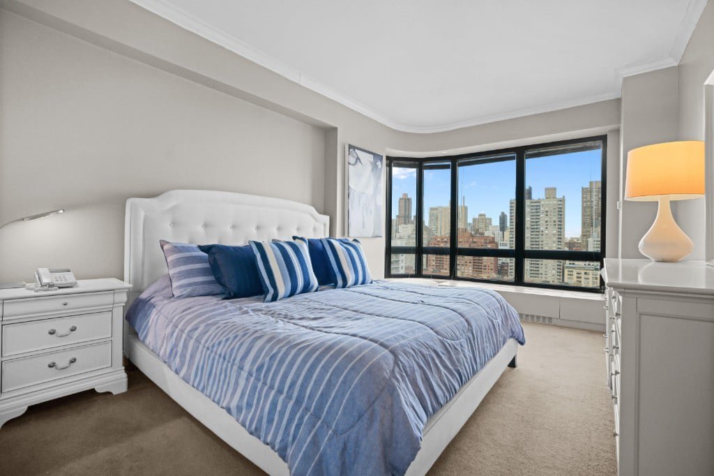 530 East 76th Street, Unit 19C photo 6