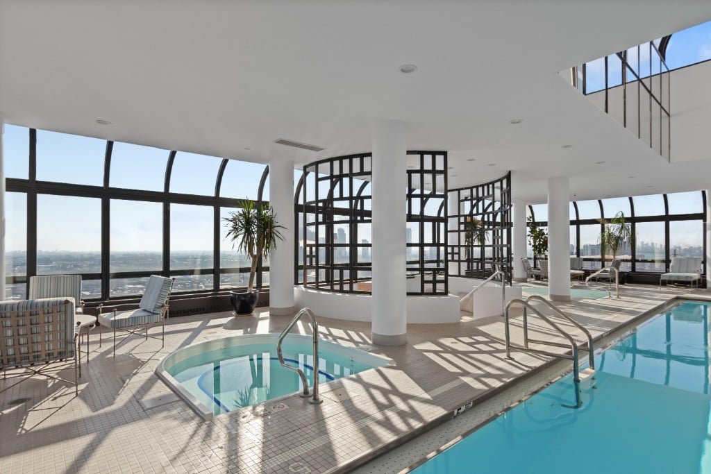 530 East 76th Street, Unit 19C photo 14