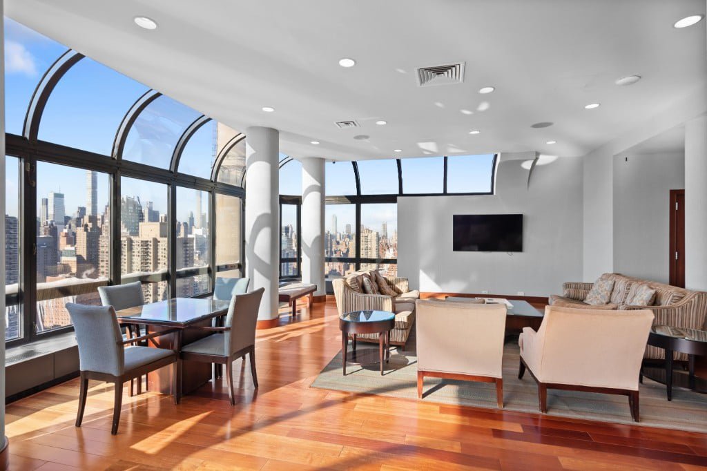 530 East 76th Street, Unit 19C photo 22