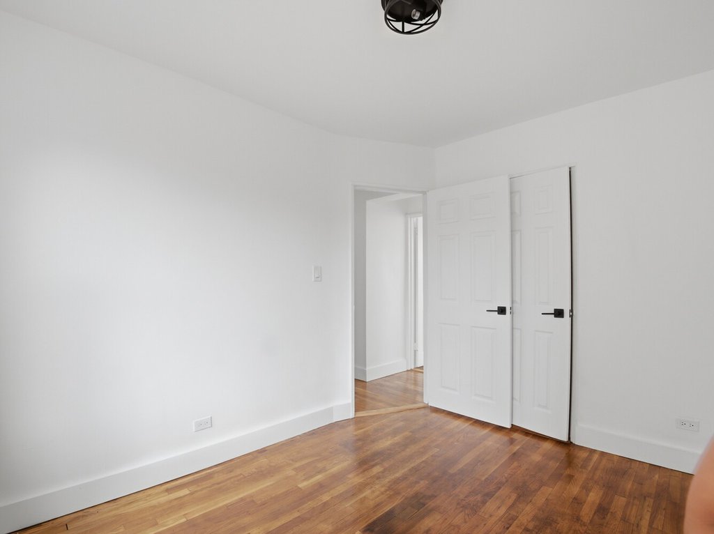 2866 Marion Avenue, Unit 4C photo 13