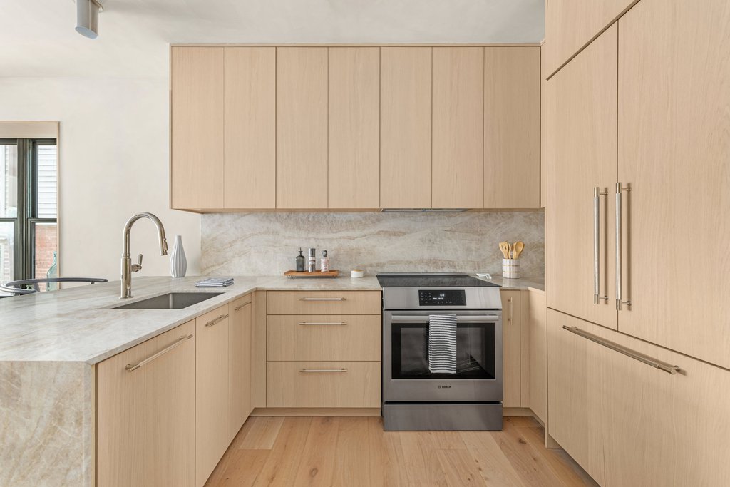 359 13th Street, Unit 1 photo 6