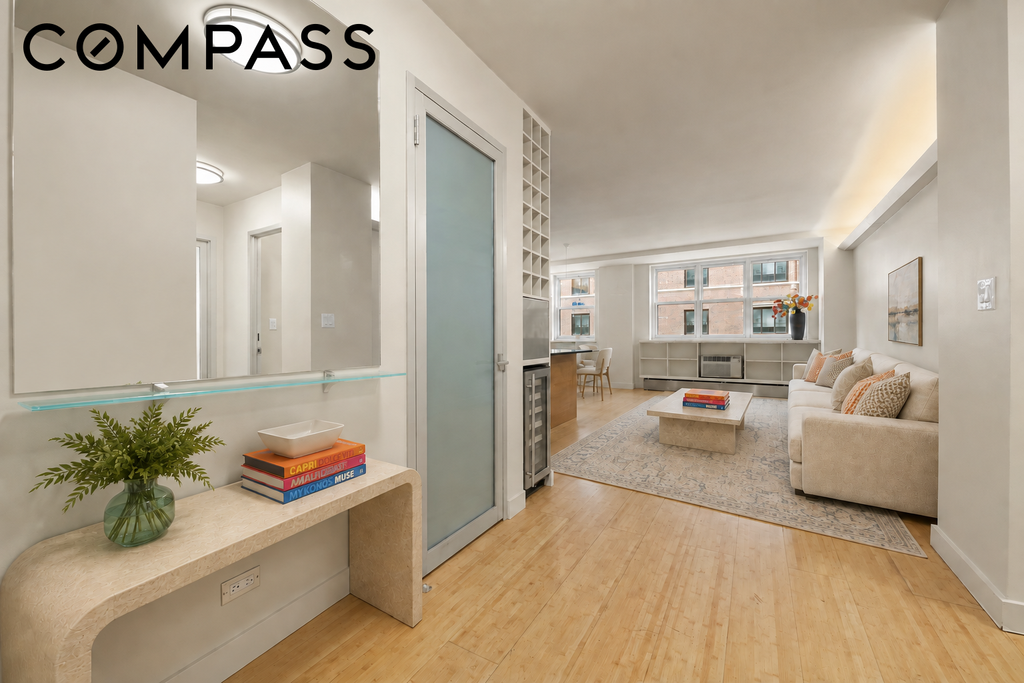 63 East 9th Street, Unit 5G photo 7
