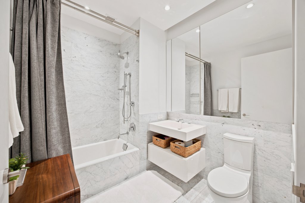 15 West 61st Street, Unit 3F photo 6
