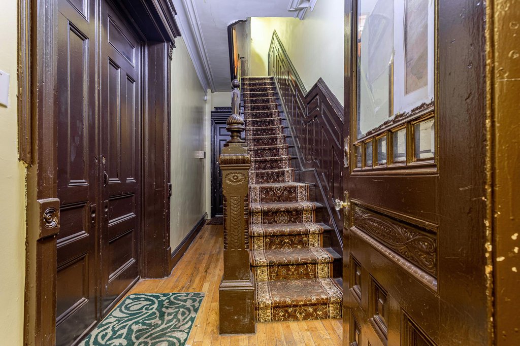 464 Quincy Street – For Sale photo 6