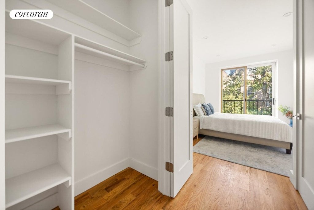 247 Mount Hope Place, Unit 3 photo 5