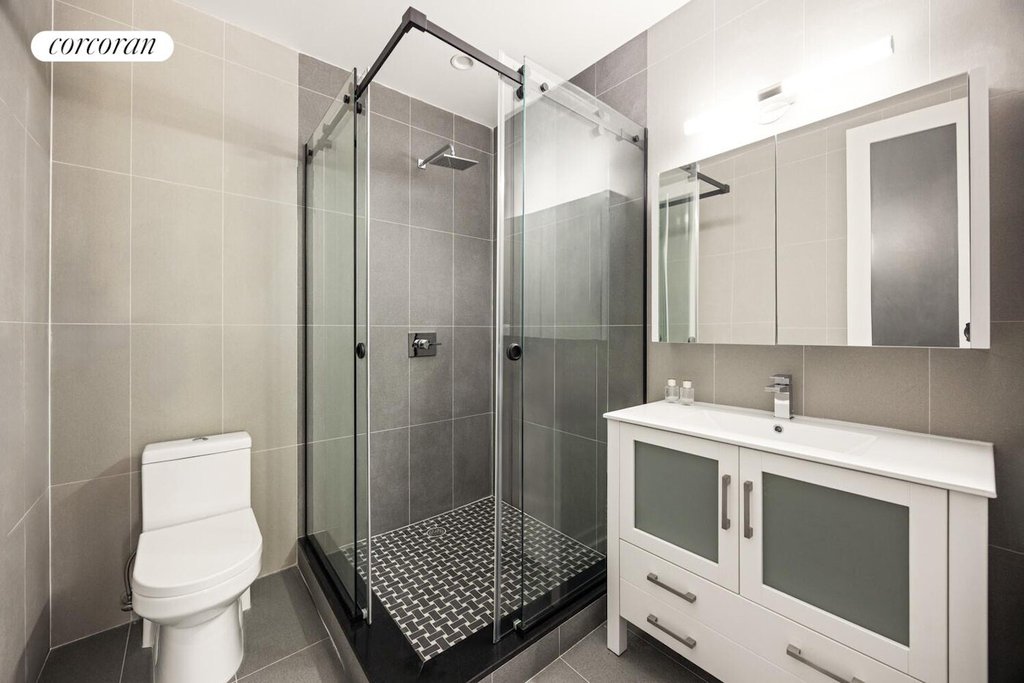 247 Mount Hope Place, Unit 3 photo 6