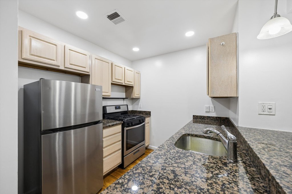 630 West 138th Street, Unit 1G photo 5