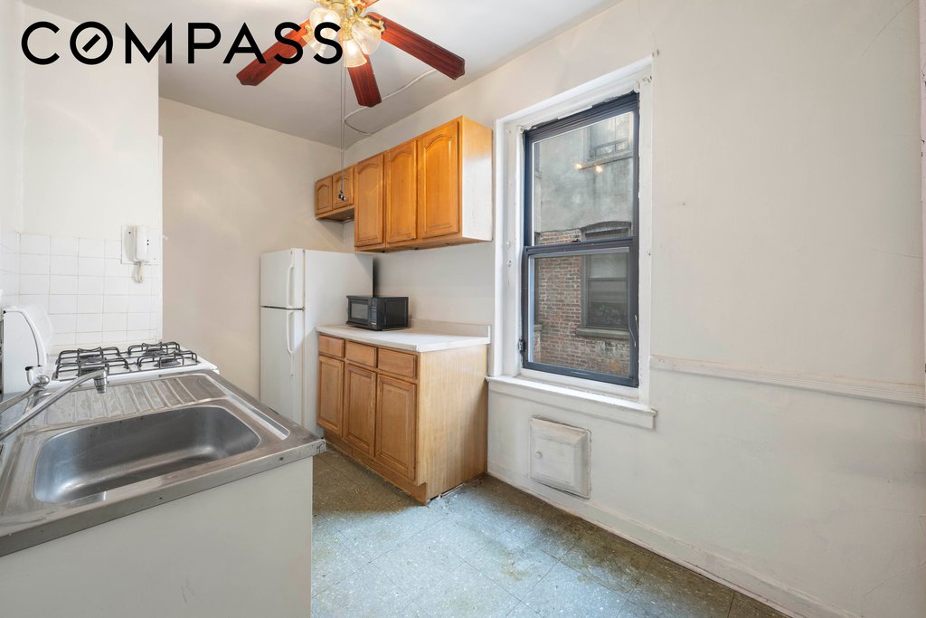 185 East 163rd Street, Unit E1 photo 4