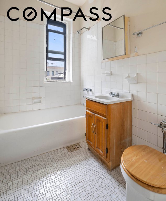 185 East 163rd Street, Unit E1 photo 5