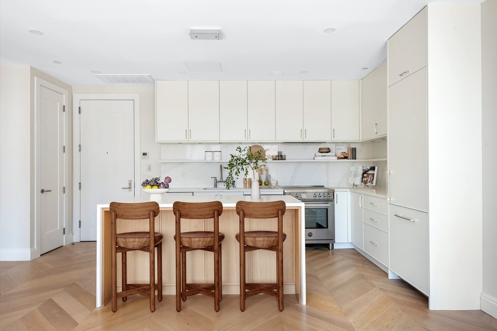 222 16th Street, Unit 2E photo 2