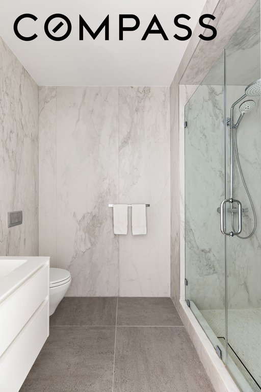 22 Bond Street, Unit A photo 11