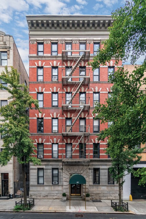 96 Perry Street, Unit B3 photo 7