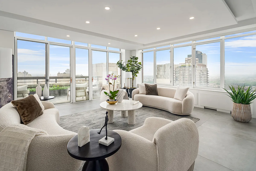 422 East 72nd Street, Unit 37AD
