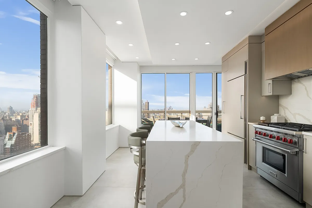 422 East 72nd Street, Unit 37AD photo 14