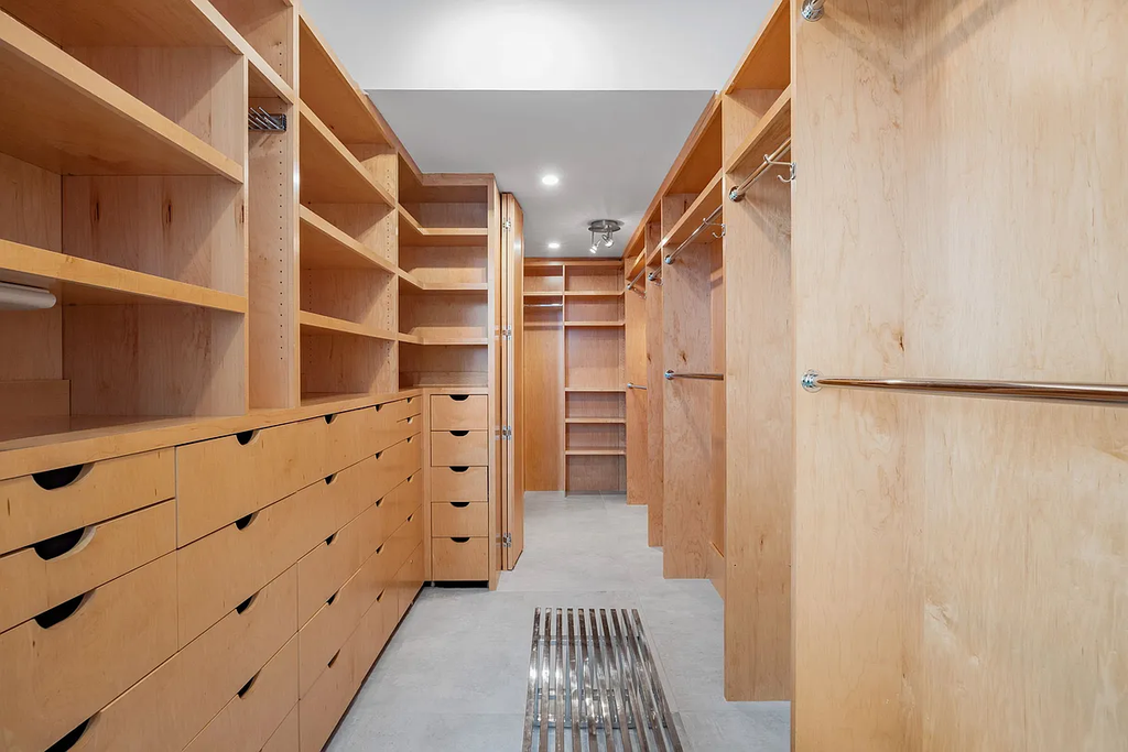 422 East 72nd Street, Unit 37AD photo 27