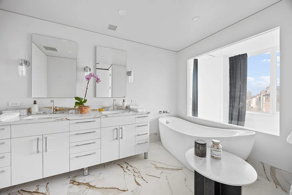 422 East 72nd Street, Unit 37AD photo 28