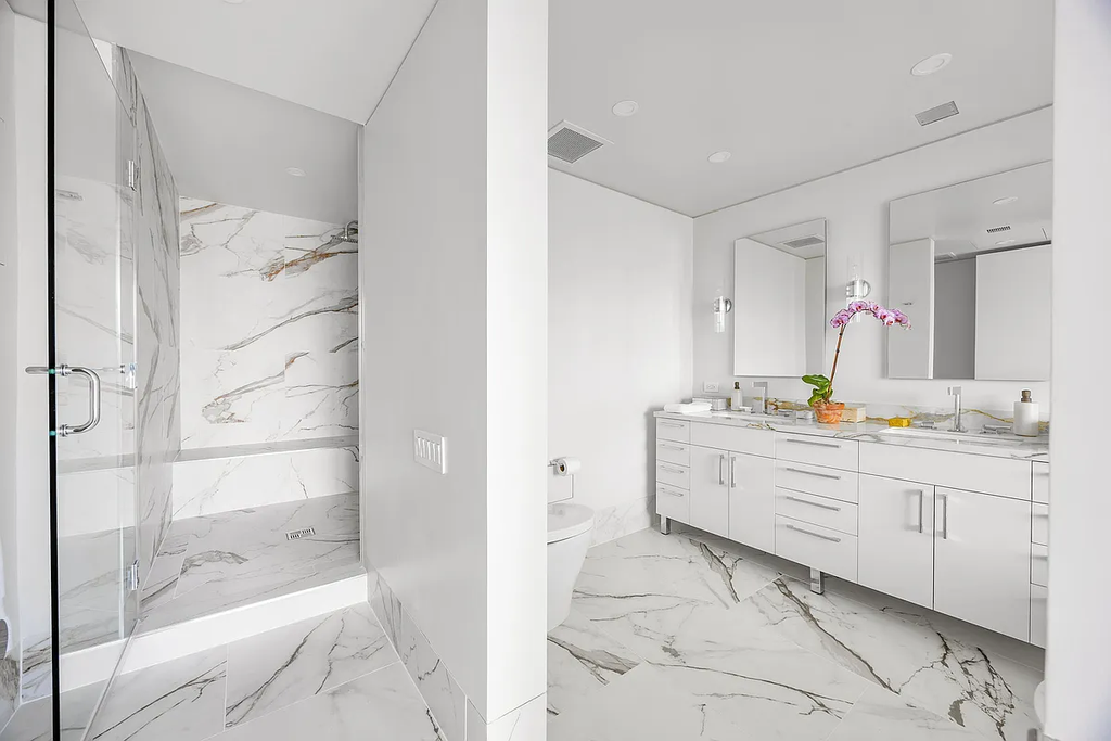 422 East 72nd Street, Unit 37AD photo 30