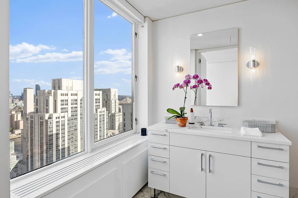 422 East 72nd Street, Unit 37AD photo 38