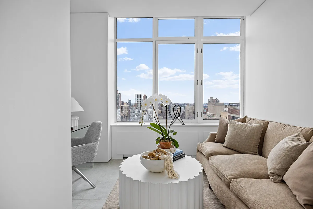 422 East 72nd Street, Unit 37AD photo 44