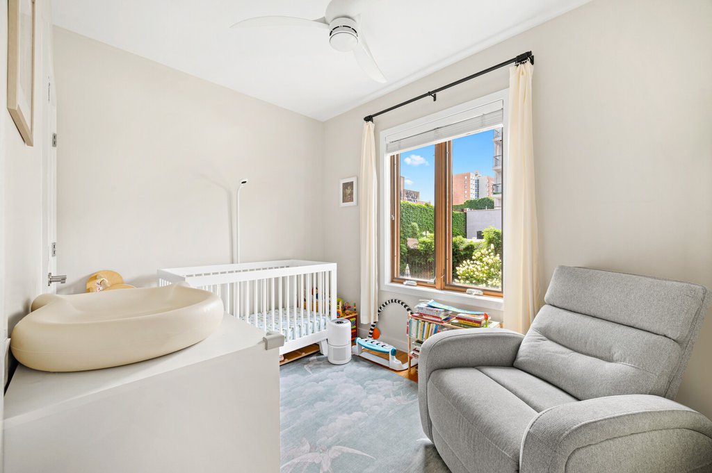 186 8th Street, Unit 2B photo 6