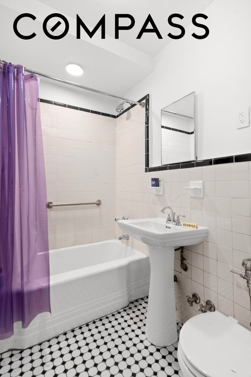 500 3rd Street, Unit 6 photo 5