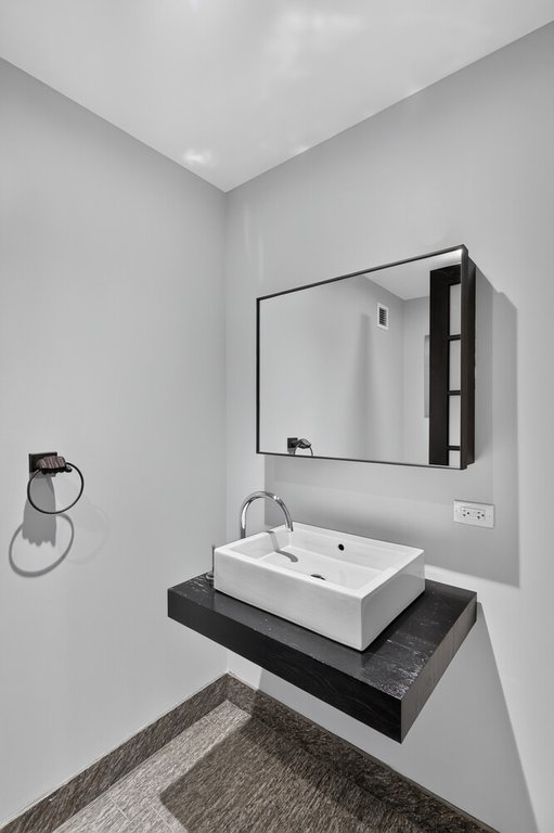 20 Pine Street, Unit 907/908 photo 9