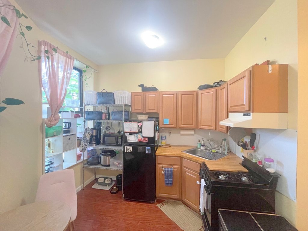 14 Convent Avenue, Unit 1R photo 3