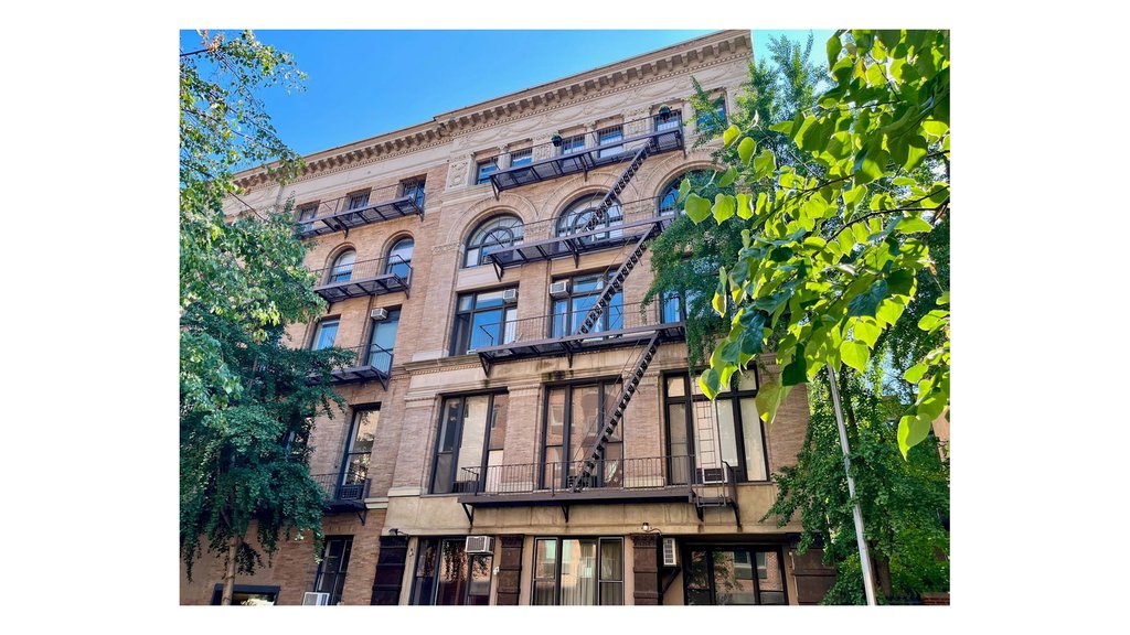 100 West 15th Street, Unit 1A photo 12